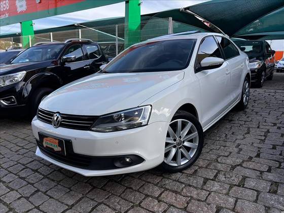VOLKSWAGEN JETTA 2.0 COMFORTLINE FLEX 4P TIPTRONIC VOLKSWAGEN JETTA 2.0 COMFORTLINE FLEX 4P TIPTRONIC